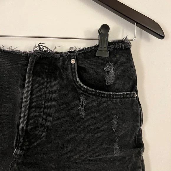BDG urban outfitters distressed denim raw hem black skirt - Picture 5 of 5
